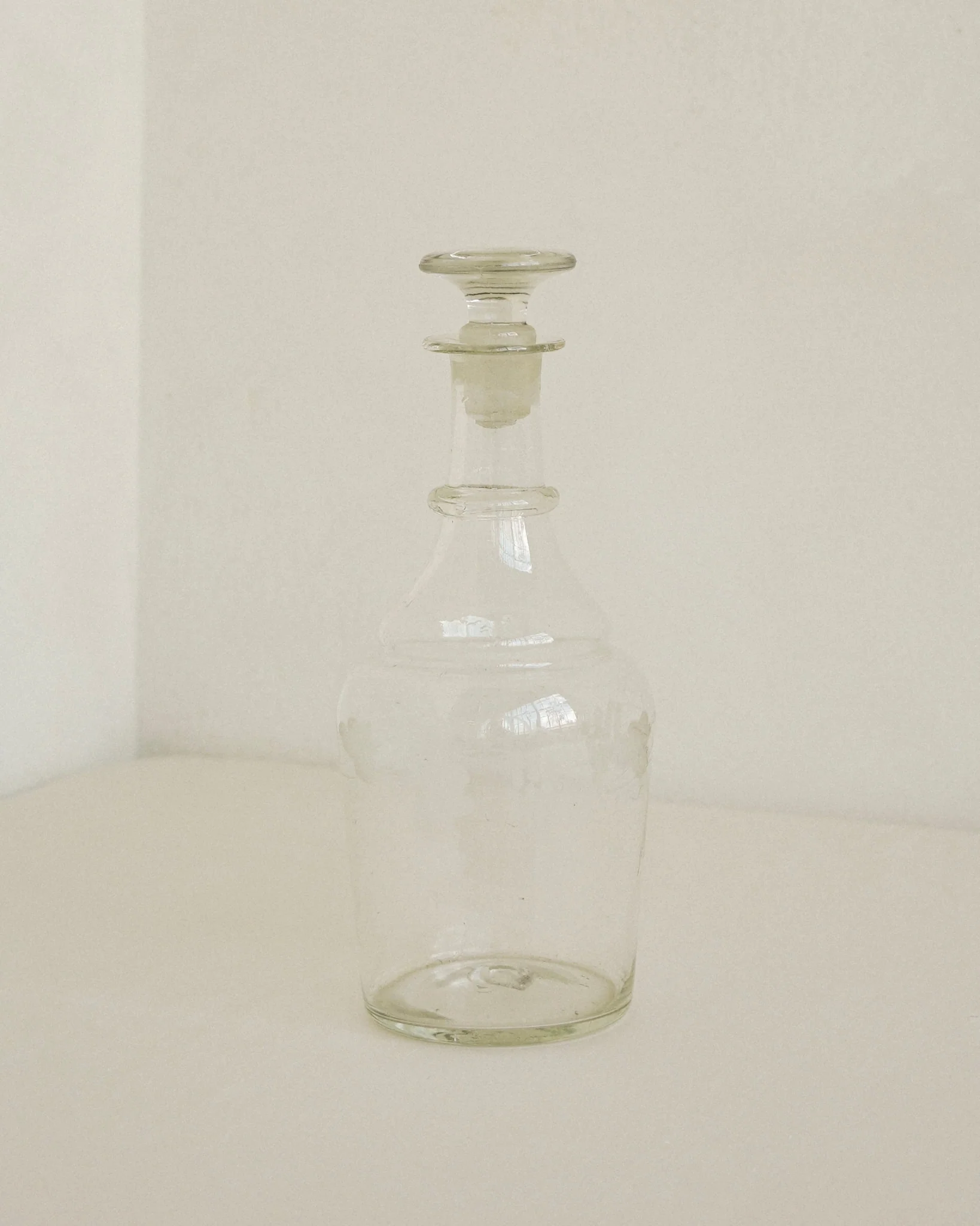 Green Stem Decanter Set - Image 4