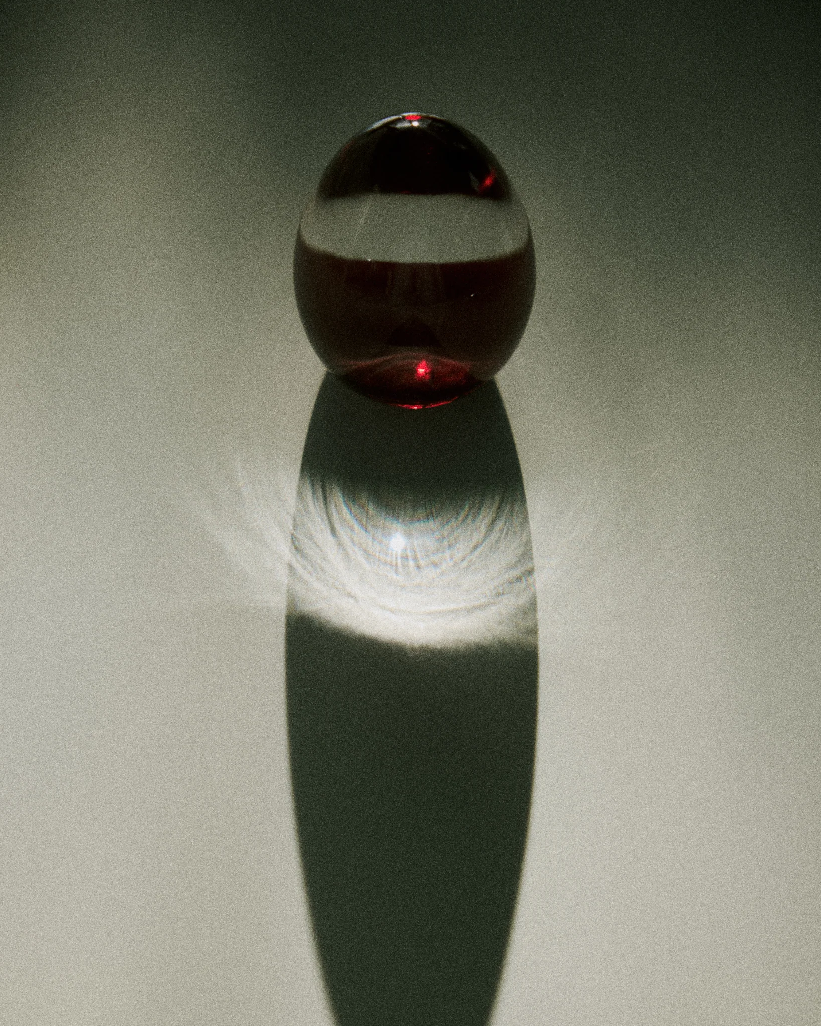 Sommerso Glass Egg - Image 3