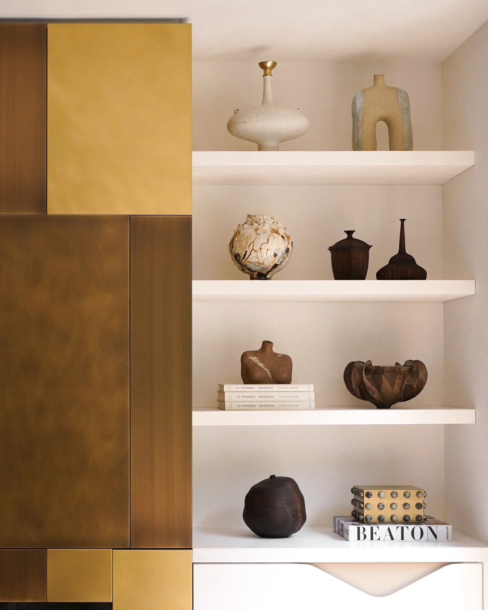 Grooved Walnut Vessel - Image 4