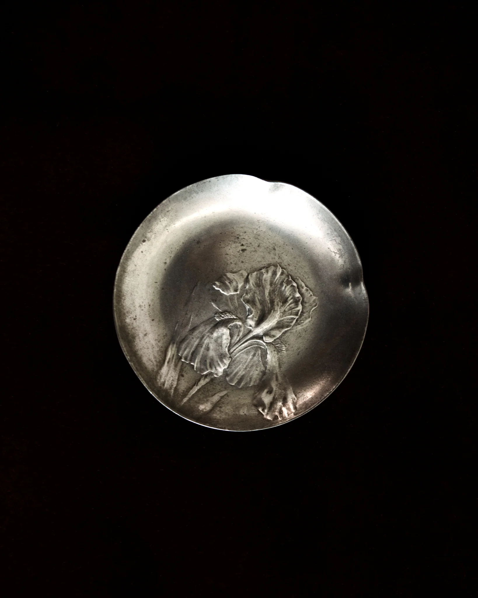 Pewter Iris Dish - Image 2