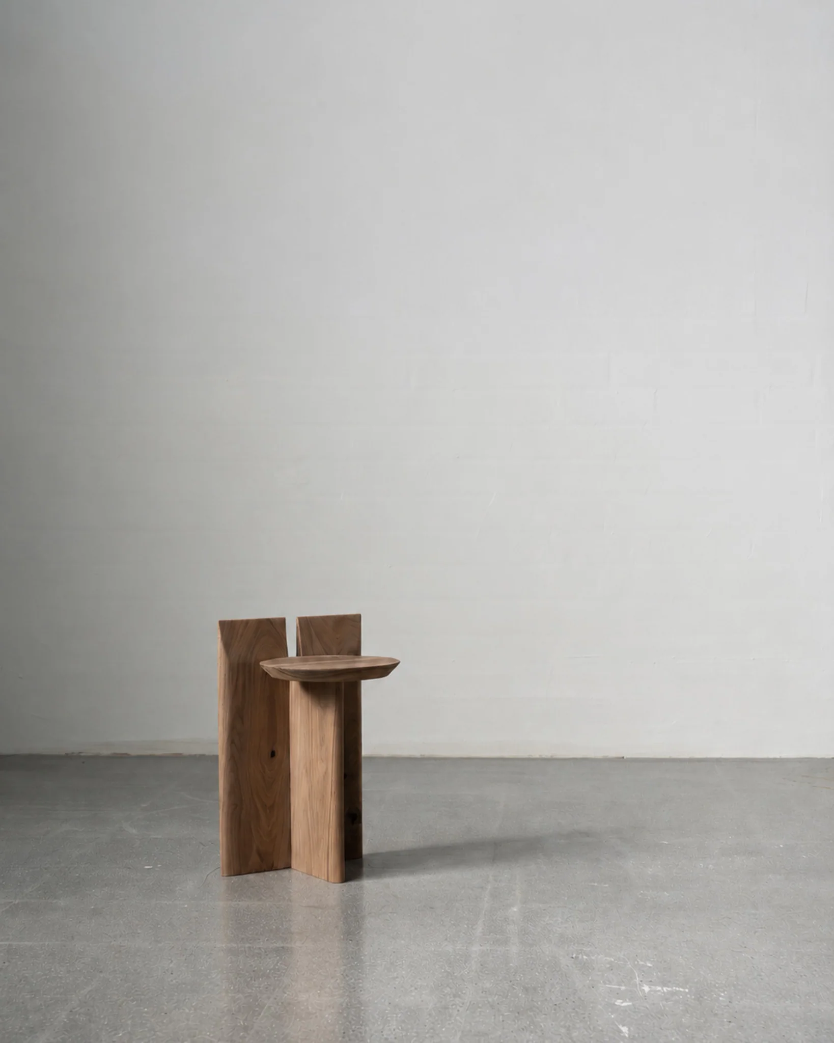 Tabi Stand Large - Image 9