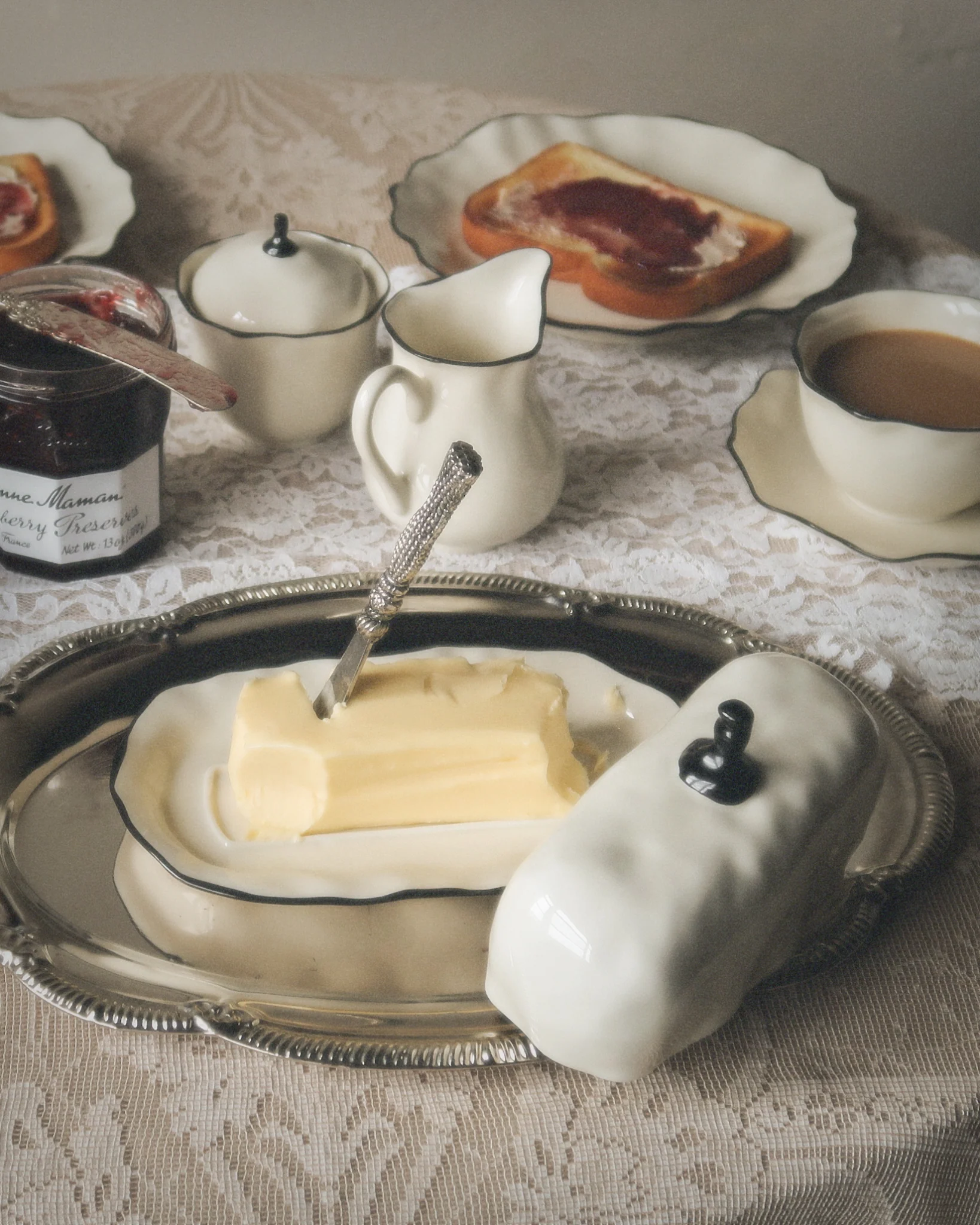 Ribbon Creamer & Sugar Set - Image 3