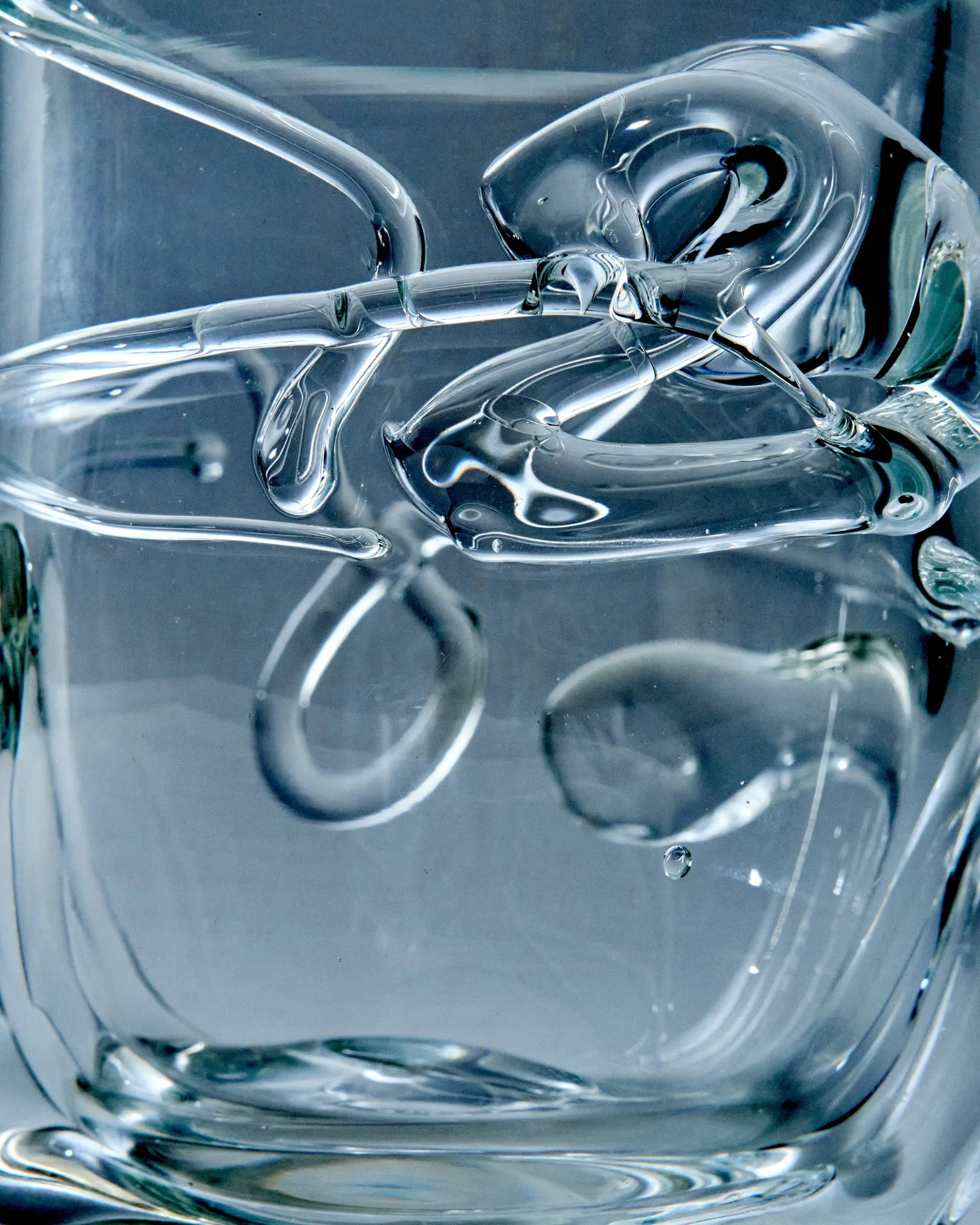 Vine Glass - Image 6