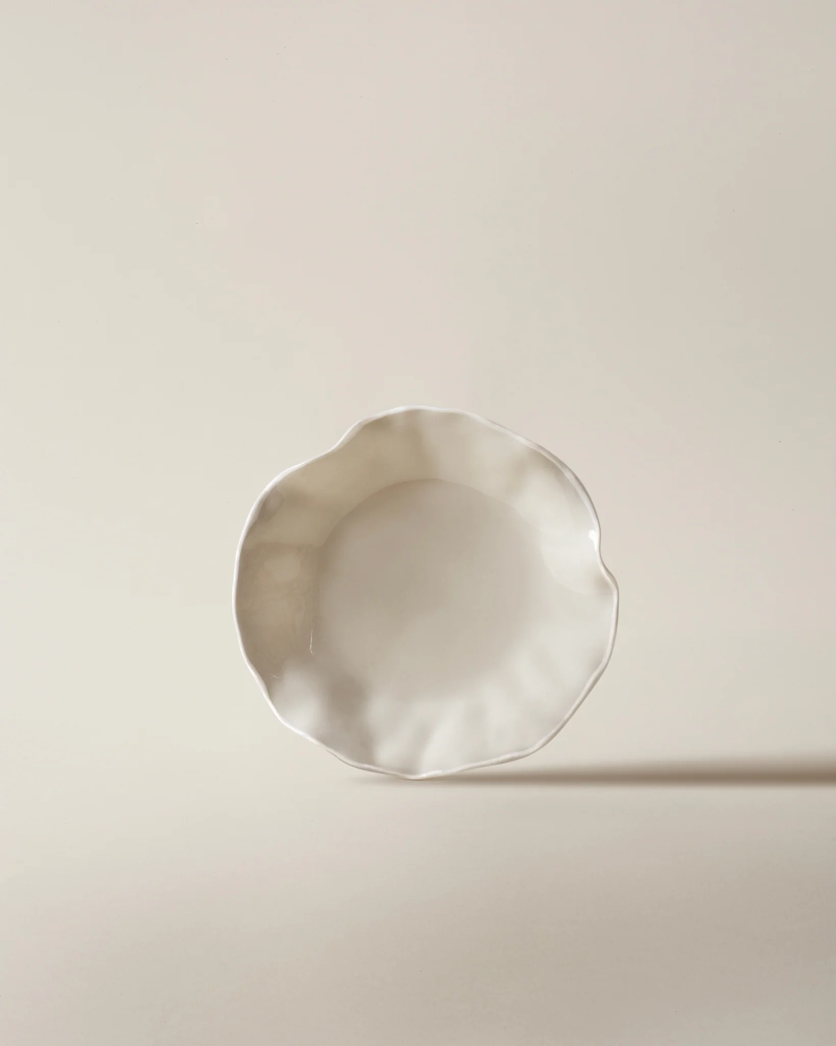 Ribbon Bread Plate, Swan
